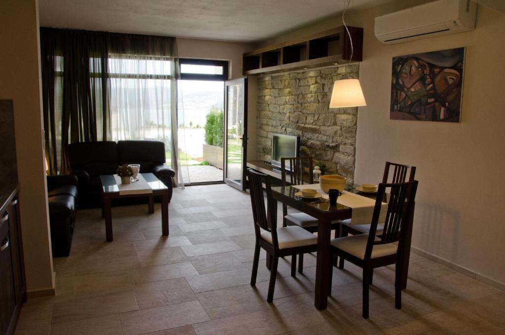 Rocca Resort Glavatartsi Exteriör bild